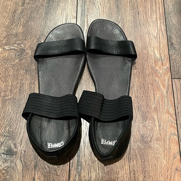 CAMPER black leather sandals size 40 - Picture 2 of 2